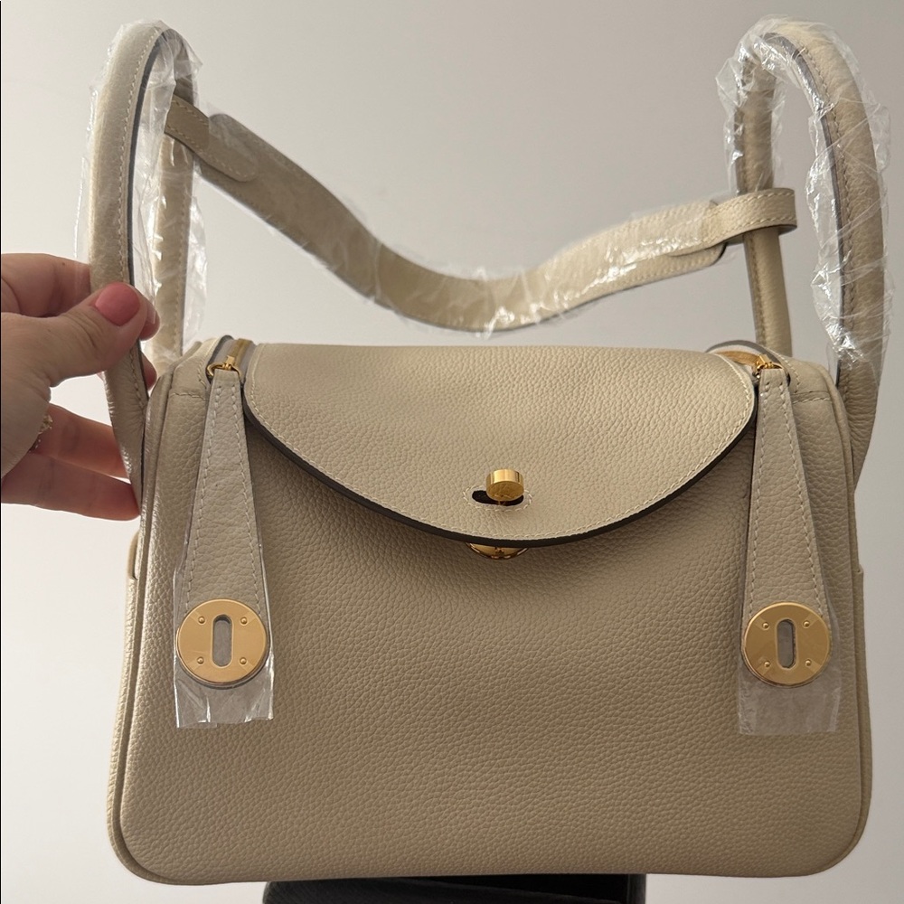 Craire Beige Color Real Leather Shoulder/Handbag